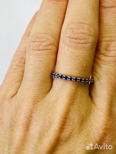 Кольцо с сапфирами