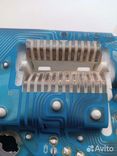 Приборная панель(спидометр) mitsubishi pajero3