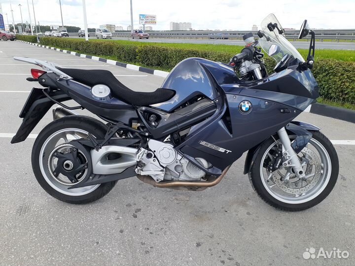 BMW F800ST