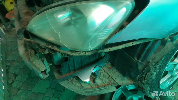 Крышка фары