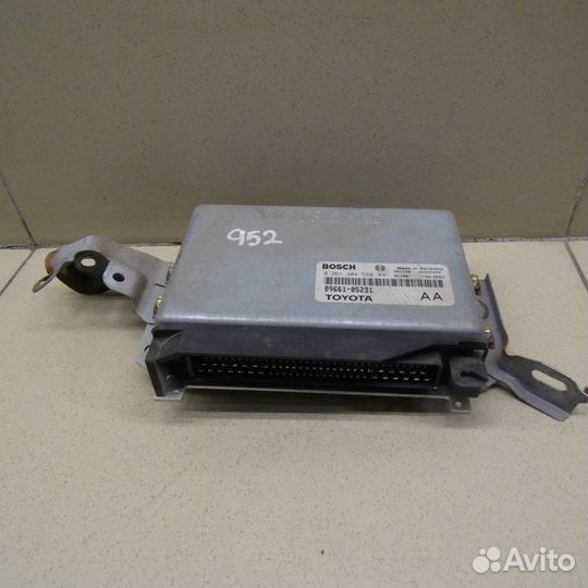 Блок управления двигателем Avensis I 1997-2003