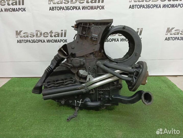 Корпус печки климат Ford Focus 2