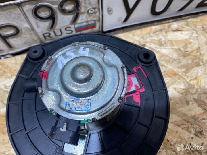 Моторчик печки Chevrolet Niva