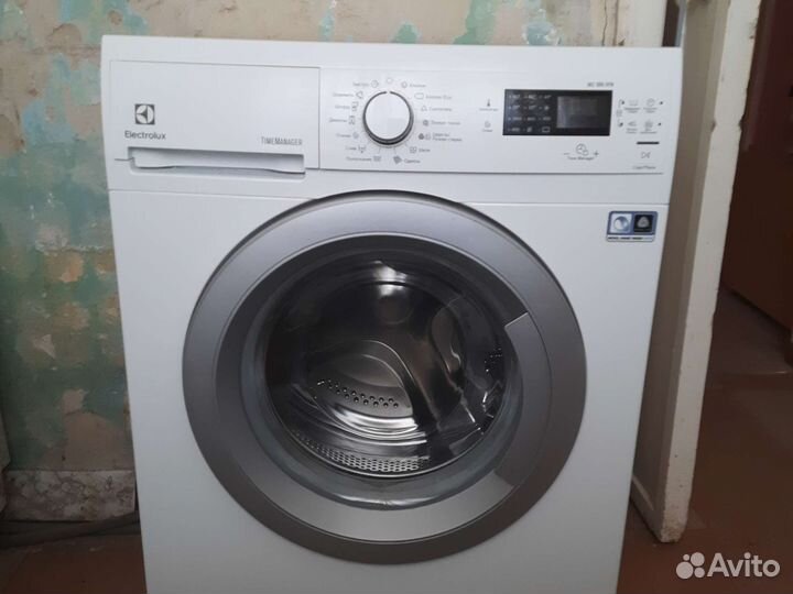 Стиральная машина electrolux 6кг