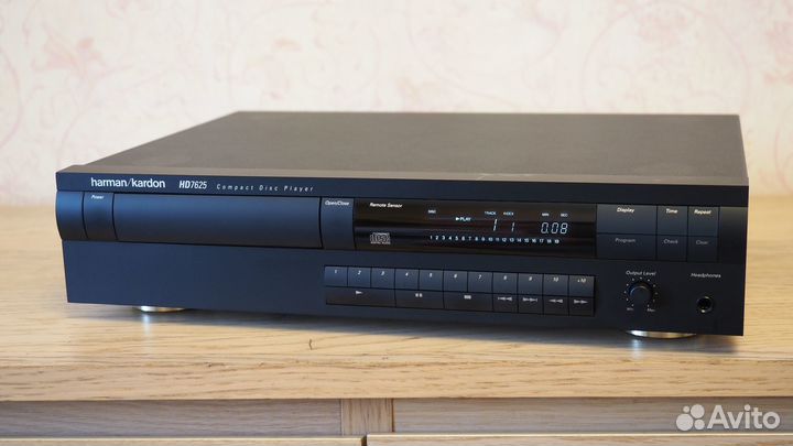 CD-проигрыватель Harman Kardon HD7625