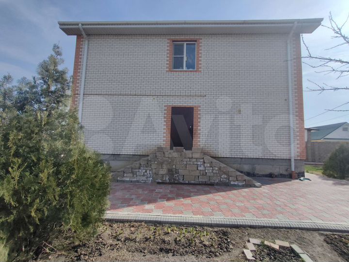 Дом 160 м² на участке 10 сот.