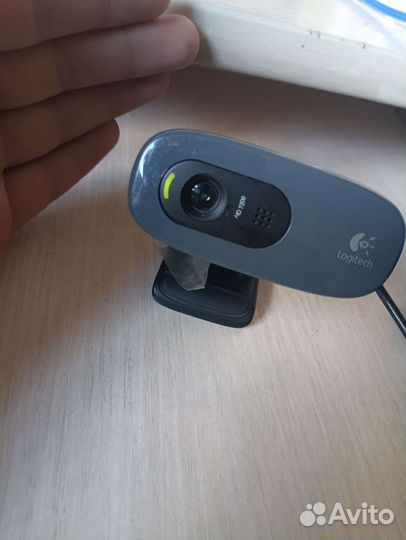 Веб камера Logitech c270