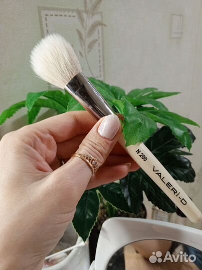 Кисти для макияжа бу