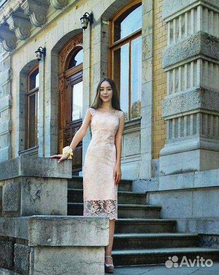 Вечернее платье