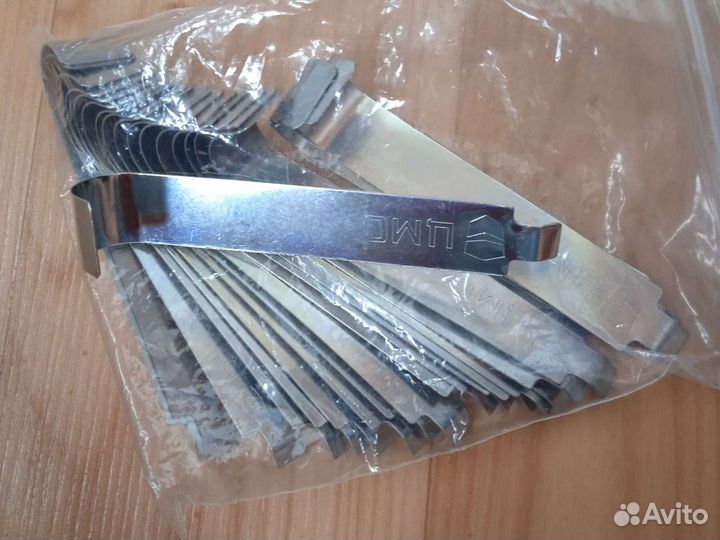 Винты и гайки(крепеж) для серверных и стоек