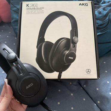 Студийные наушники akg k361