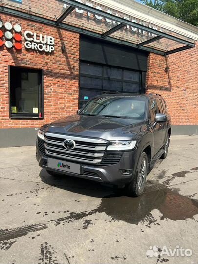 Toyota Land Cruiser 3.3 AT, 2022, 1 км