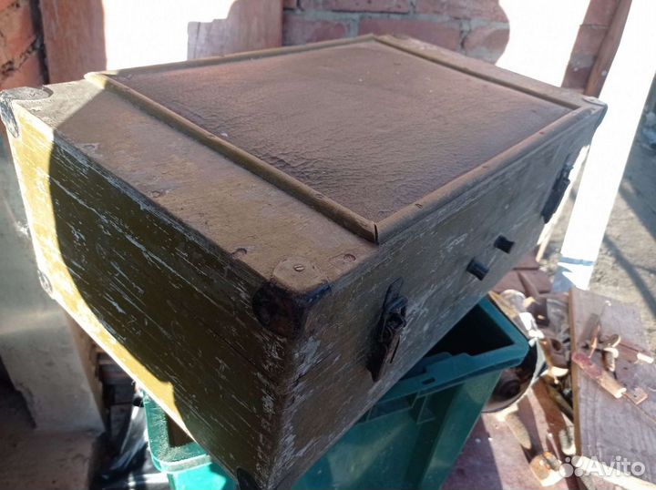 Ретро ящики из-под геодезических инструментов. Цен