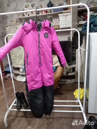 Зимний комбинезон для девочки