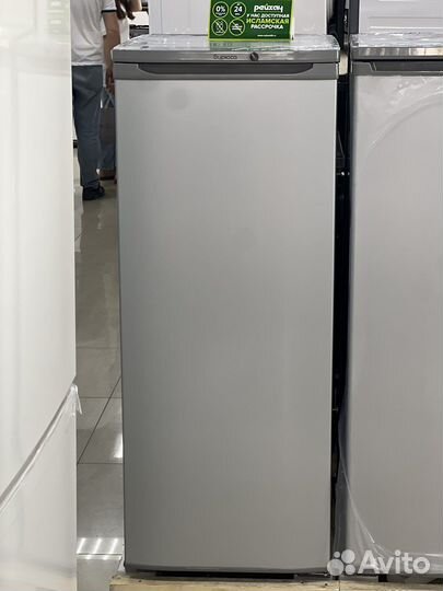 Холодильник с морозильником Бирюса М110 серый