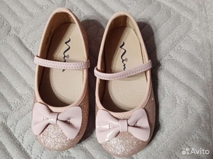 Туфельки для девочки