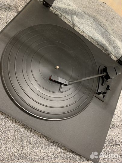 Виниловый проигрыватель Teac tn-100