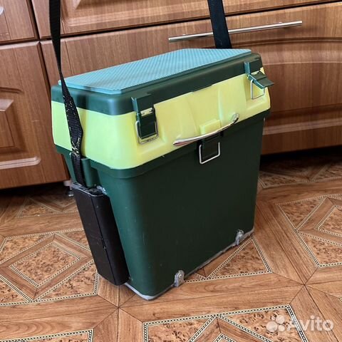 Рыболовный ящик (2 уровня)