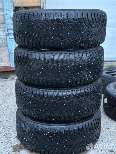 Nokian Tyres Hakkapeliitta 9 SUV 285/60 R18