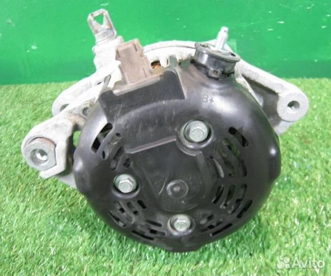 Генератор Toyota Auris E18 2015