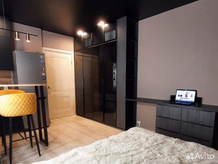 Шкаф распашной