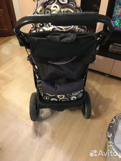 Продаю коляску 2/1 бу