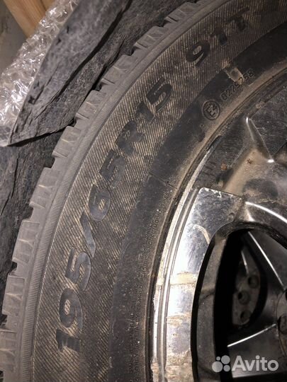 R15 Hankook Winter I'Pike 195/65, PCD 5x114.3 DIA 76.1