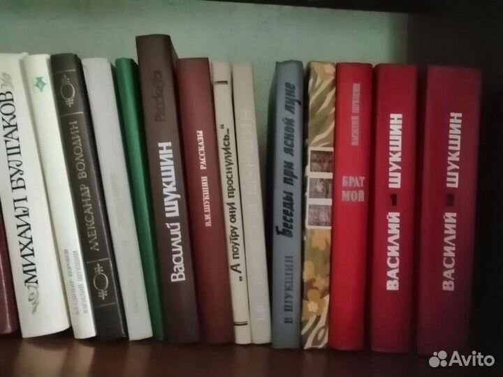 Книги в отличном состоянии. Цену узнавайте в лично