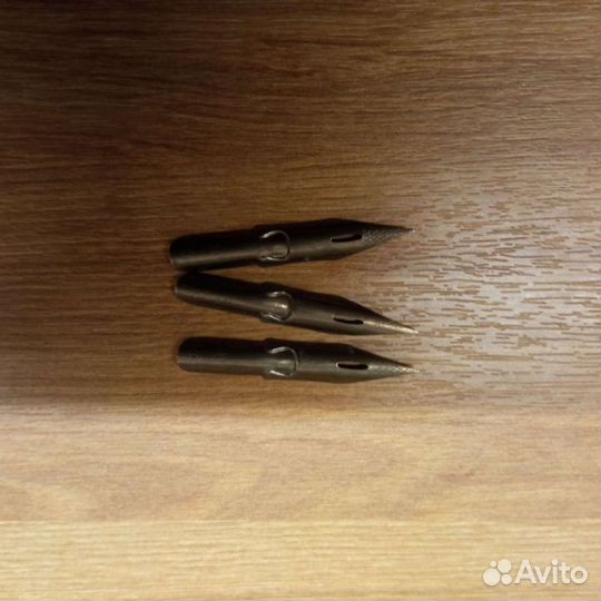 Старинные чернильные перья. Перьевые ручки