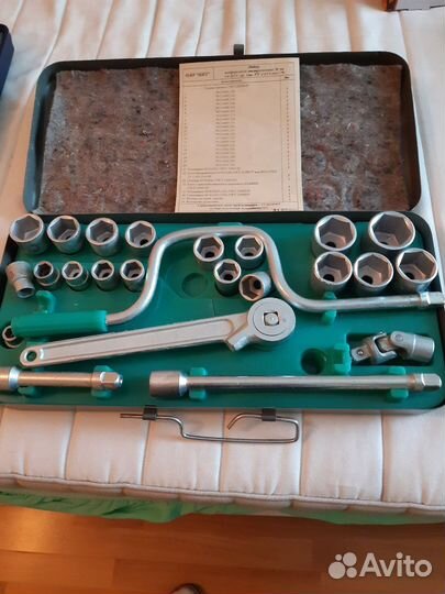 Набор шоферского инструмента новый