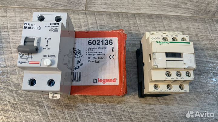 Шнайдер Legrand IEK