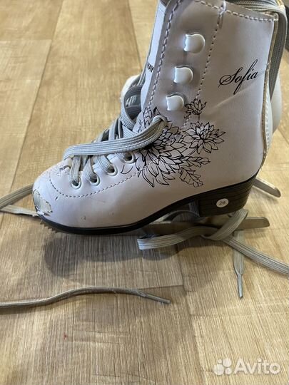 Коньки фигурные 28 размер