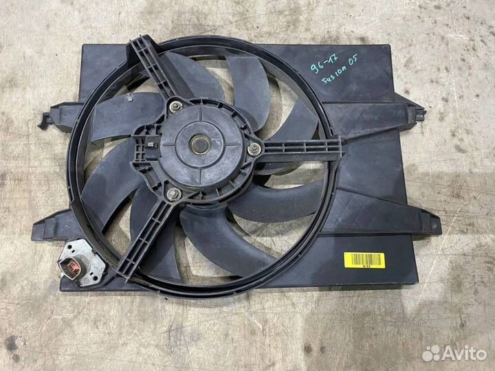 Вентилятор радиатора от Ford Fusion 2002