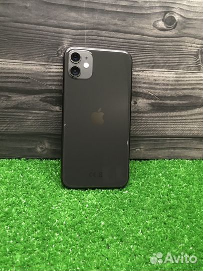 iPhone 11, 64 ГБ