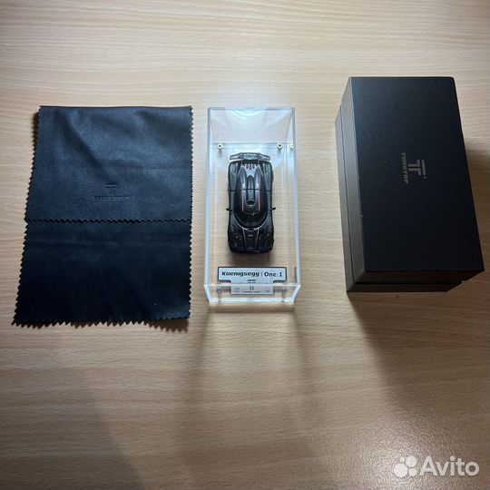 Koenigsegg One :1 carbon 1:64