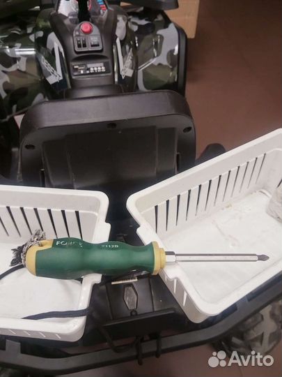 Квадроцикл детский электрический 4WD б/у