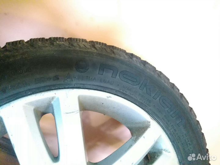 Nokian Tyres Hakkapeliitta 4 195/55 R15