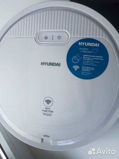 Робот пылесос hyundai