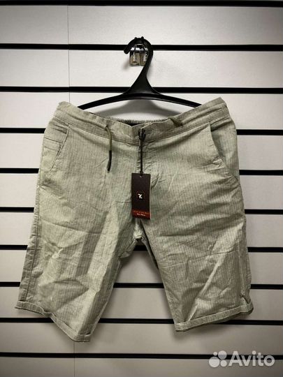 Шорты в наличии