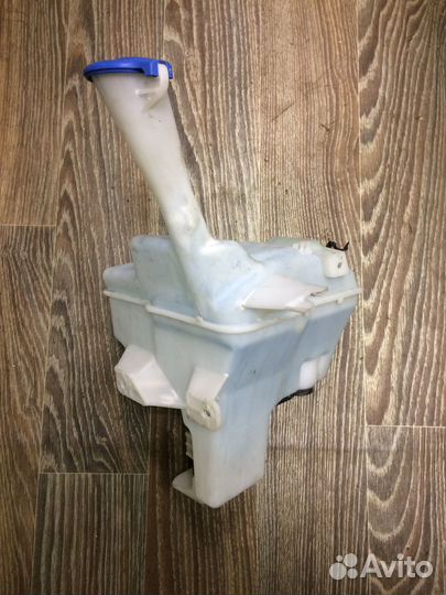 Бачок стеклоомывателя Hyundai Solaris 1