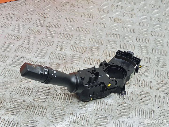 Переключатель поворотов Kia Sorento XM