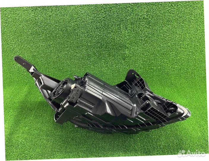 Фара левая Рио 3 15-17