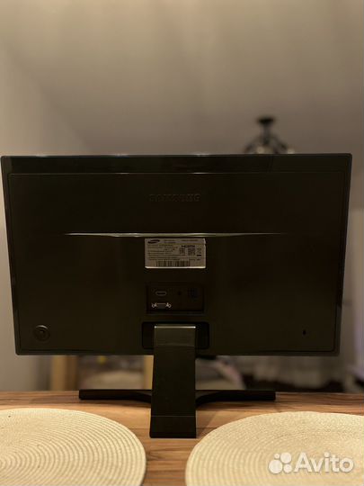 Монитор Samsung 22 дюйма ips