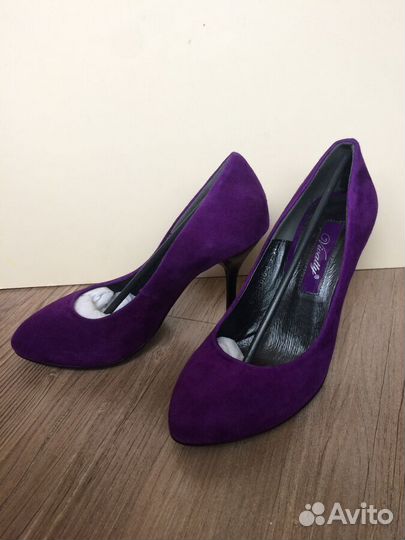 Новые туфли, натуральная замша, 39 р-р