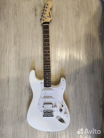 Fender squier bullet stratocaster