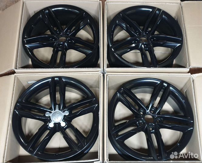Литые диски на Audi R18 5x112