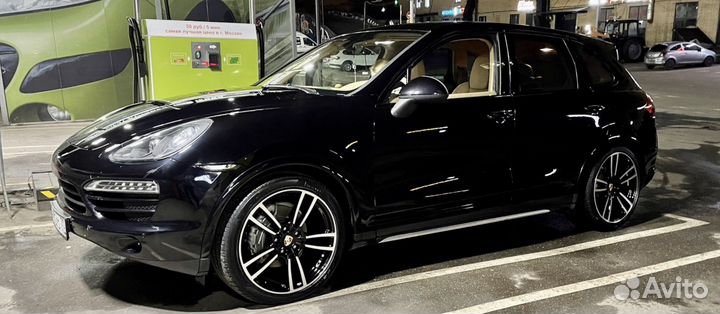 Колеса на porsche cayenne r21 разноширокие