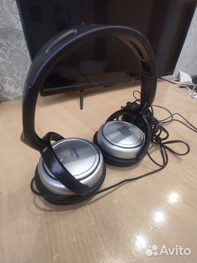 Наушники Philips shp2500