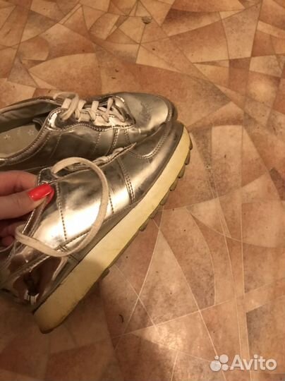 Кроссовки bershka 35