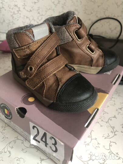 Ботинки Tombi 23